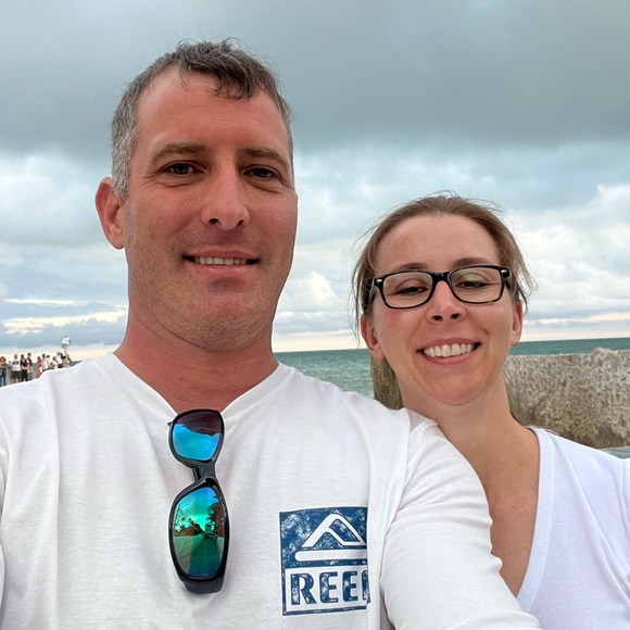 Meet your Posher, Mercedes - Picture 2 of 8